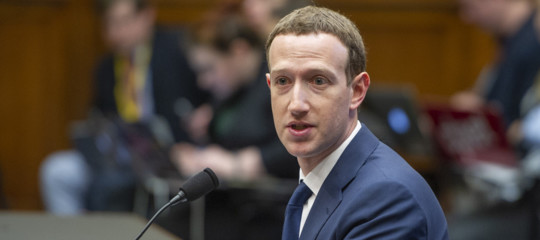 Zuckerberg appello regole web