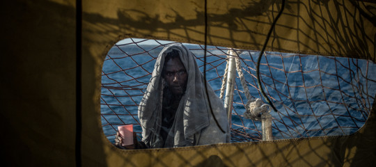 Migranti sbarco Sea Eye