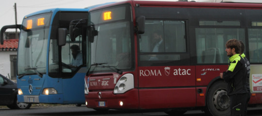 autista picchiato bus atac roma