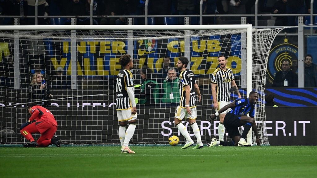 L'autogol di Gatti che ha deciso il big match tra Inter e Juventus