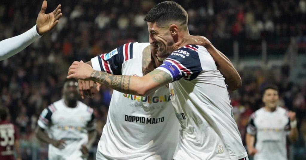 Il Cagliari batte il Toro 2-1 e guadagna la salvezza