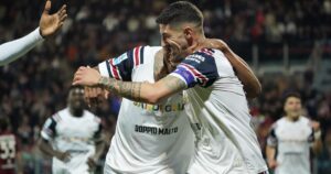 Il Cagliari batte il Toro 2-1 e guadagna la salvezza