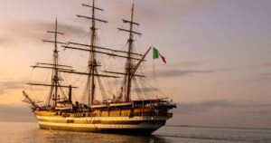 L'Amerigo Vespucci riprende il tour mondiale