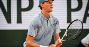 Roland Garros, Sinner liquida Tabur senza perdere un set